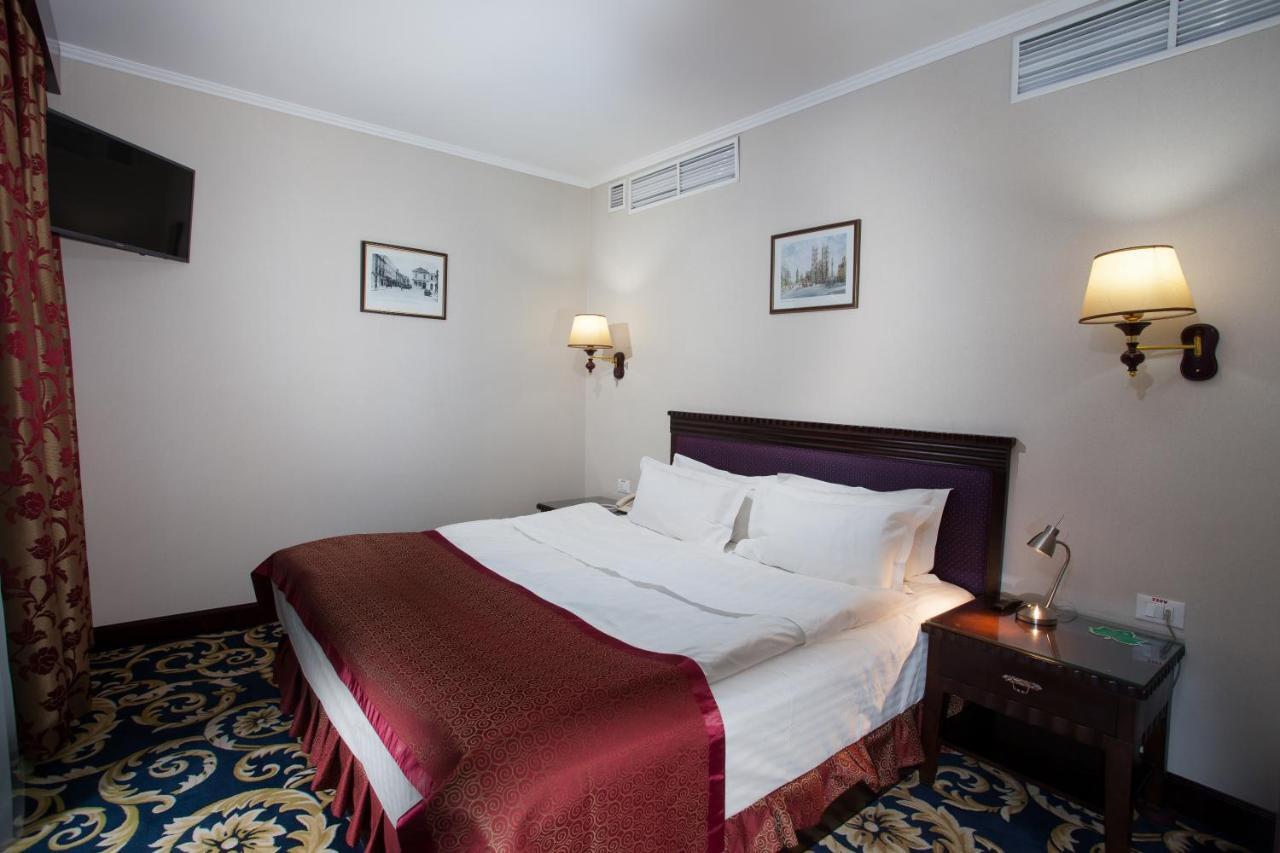 London Hotel Οδησσός Εξωτερικό φωτογραφία